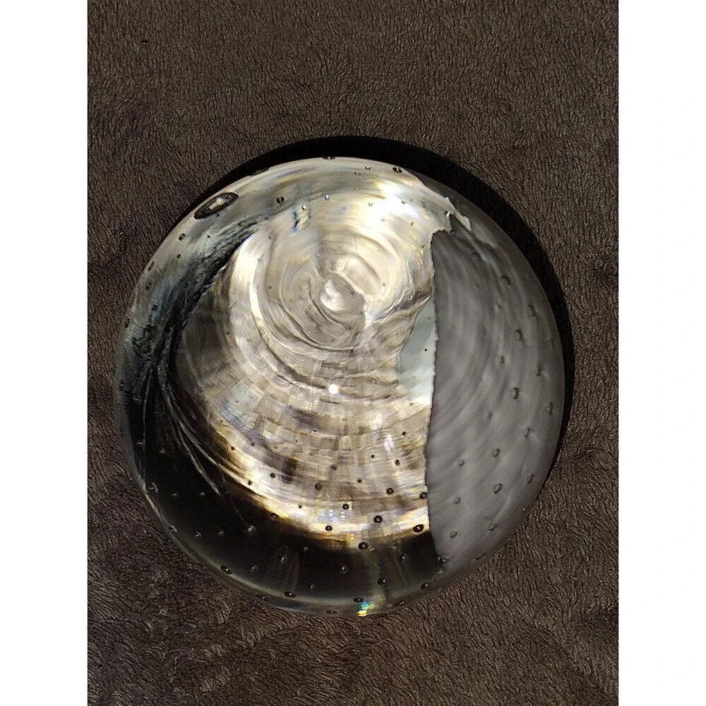 Vintage Controlled Bubble Art Glass Paperweight White & Smoky Black Swirl 3.5